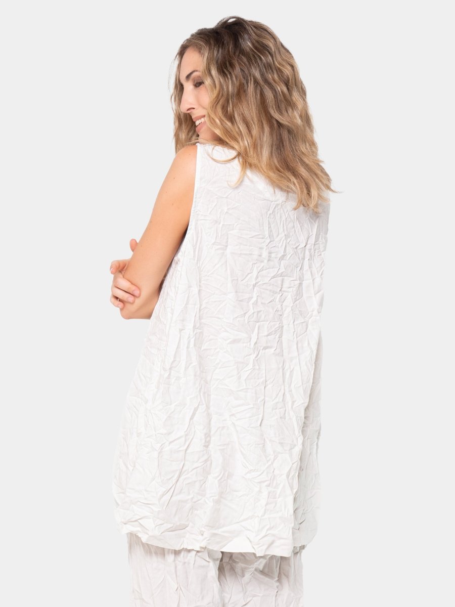 Crinkled Sleeveless Button Up